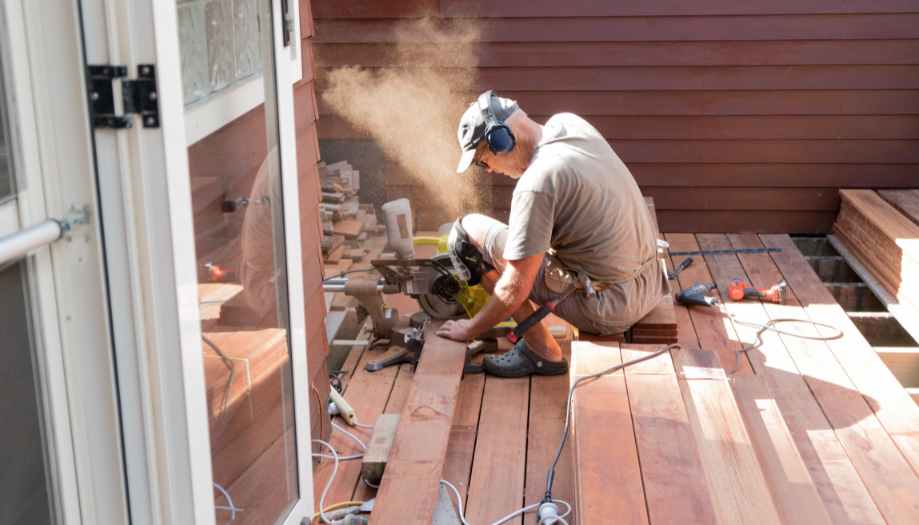 Deck repair in Broward County Photo