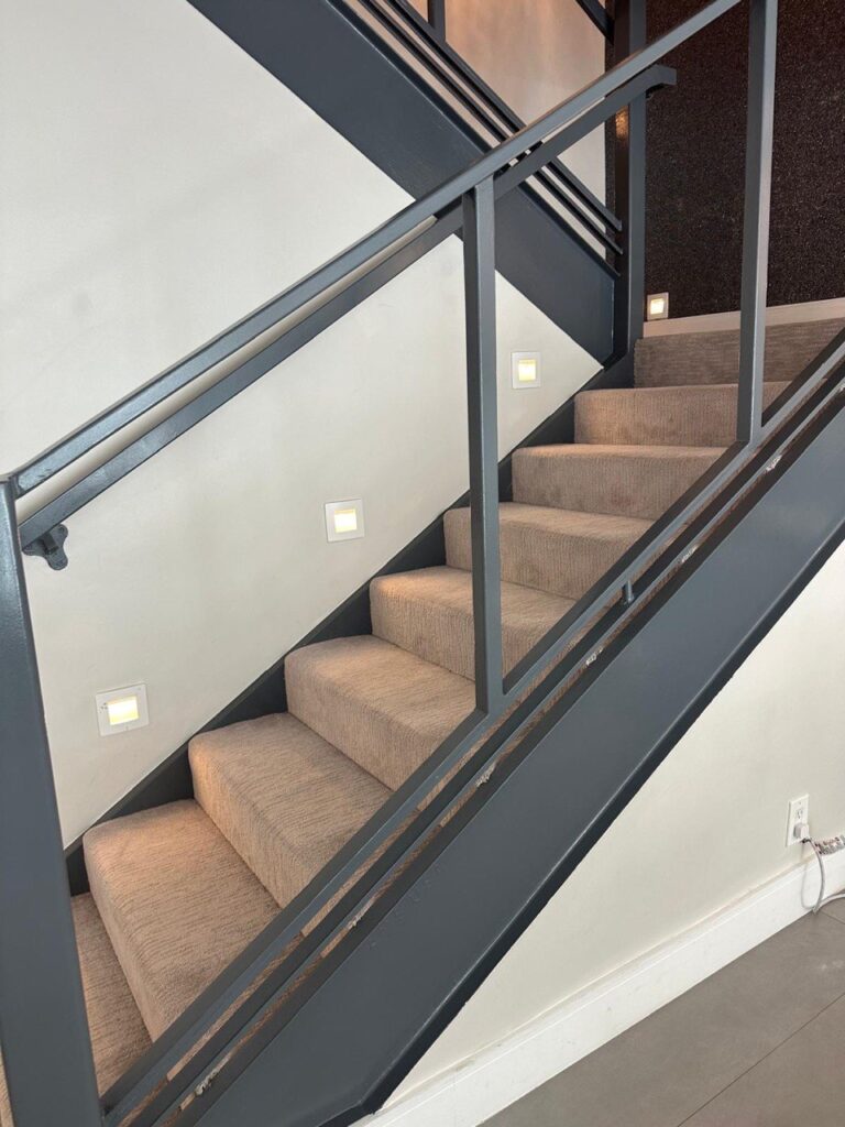 Aluminum & Glass Railing